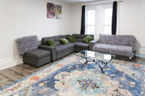 Downtown Apartment 6-7 people